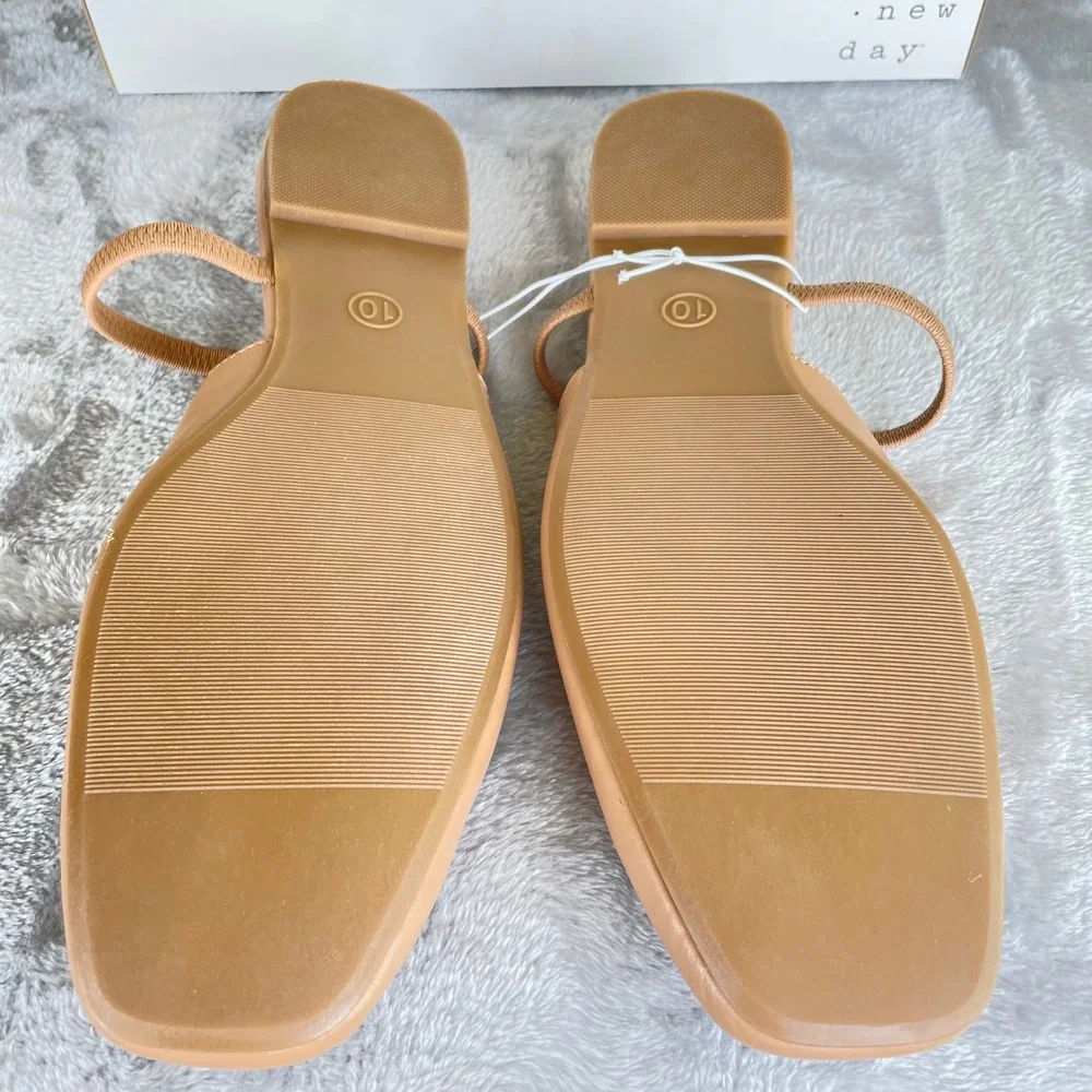 NWT Womens Ballet Flats Sz‎ 10 Faux Leather Minimalist Cottage Classic Slip On